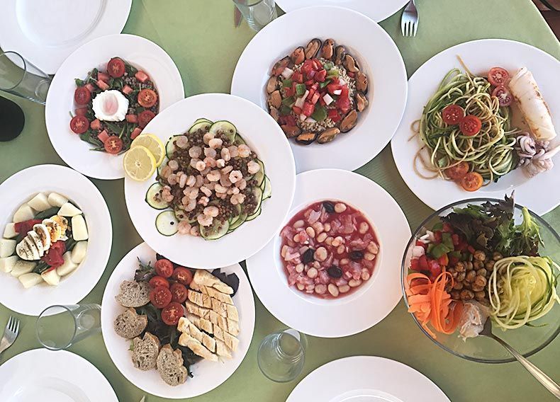 8 recetas de ensaladas completas para incluir en tu dieta